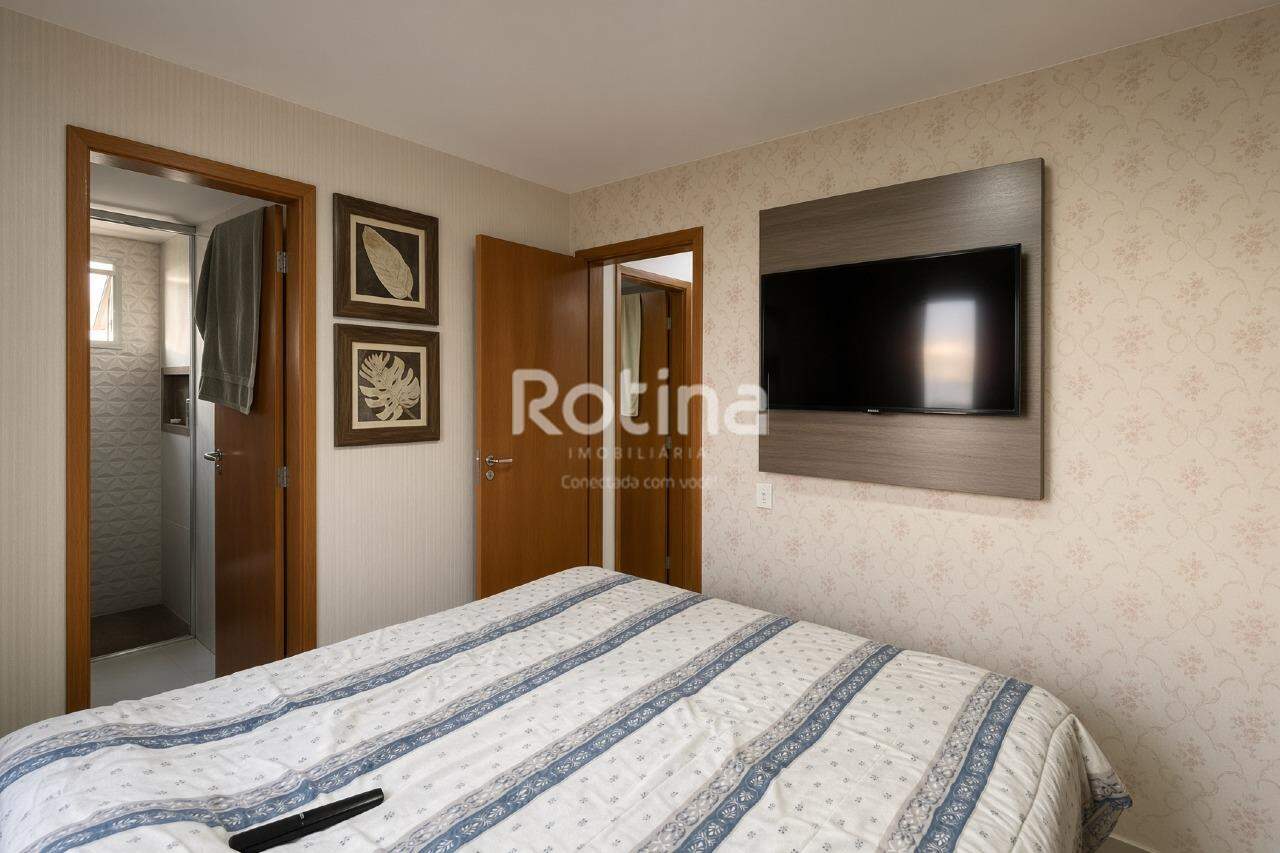 Apartamento à venda, 3 quartos em Uberlândia no bairro Nossa Senhora das Graças no valor de R$ 319.000,00 - Rotina Imobiliária: 