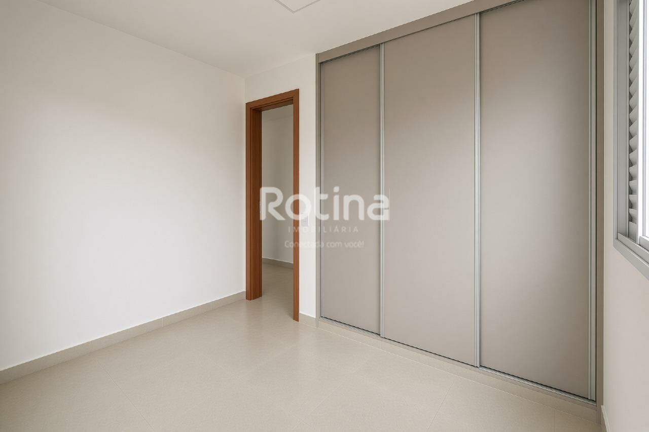 Apartamento à venda, em Uberlândia no bairro Santa Mônica no valor de R$ 360.000,00 - Rotina Imobiliária: 