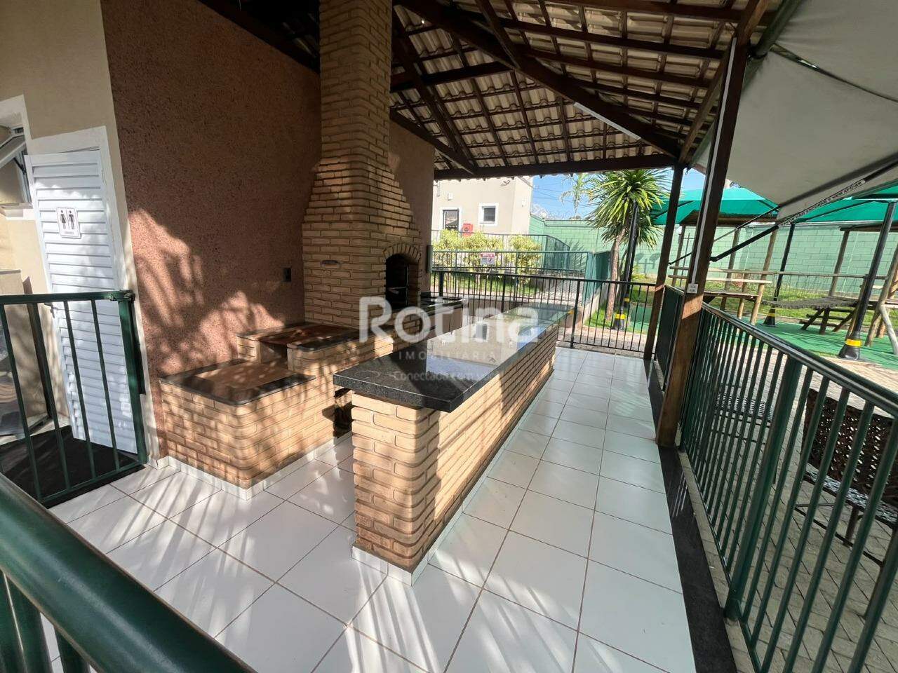 Apartamento para alugar, 2 quartos em Uberlândia no bairro Pacaembu no valor de R$ 1.300,00 - Rotina Imobiliária: 