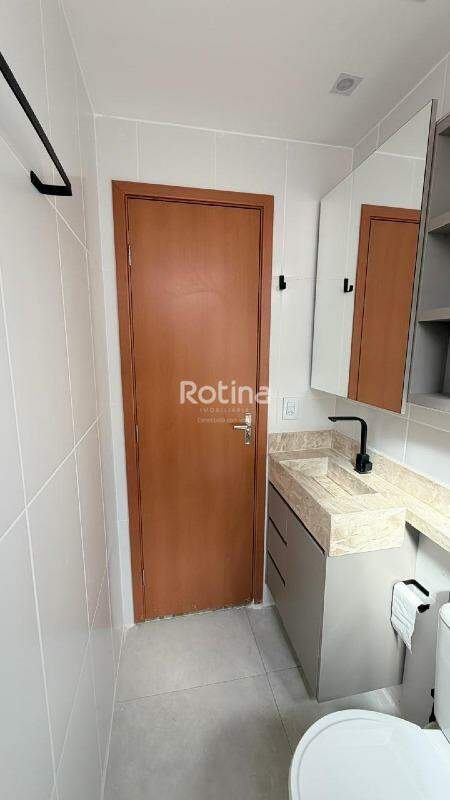 Apartamento à venda, 2 quartos em Uberlândia no bairro Shopping Park no valor de R$ 450.000,00 - Rotina Imobiliária: 