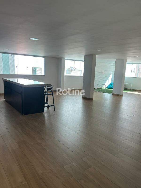Apartamento à venda, 3 quartos em Uberlândia no bairro Santa Mônica no valor de R$ 850.000,00 - Rotina Imobiliária: 