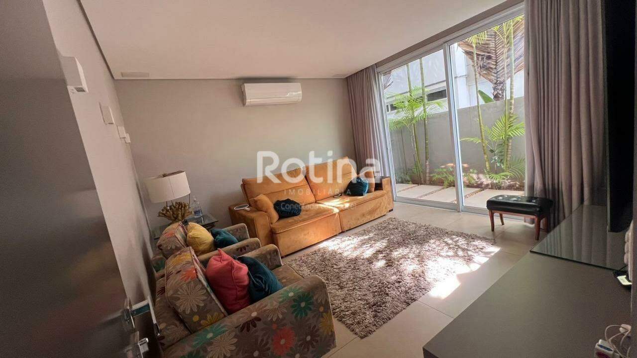 Casa Condomínio Fechado à venda, 4 quartos em Uberlândia no bairro Morada da Colina no valor de R$ 7.000.000,00 - Rotina Imobiliária: 