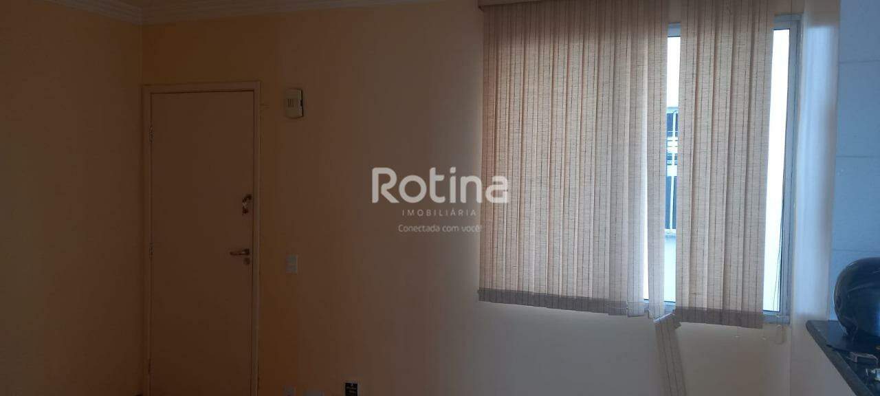 Apartamento à venda, 2 quartos em Uberlândia no bairro Chacaras Tubalina e Quartel no valor de R$ 180.000,00 - Rotina Imobiliária: 