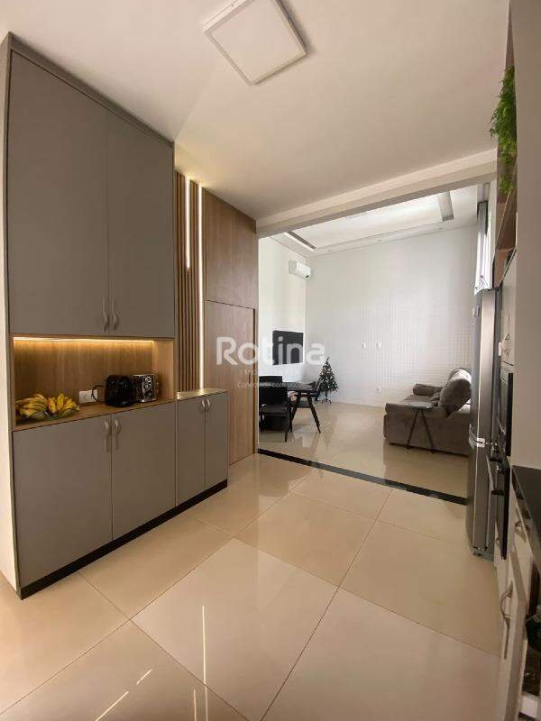 Casa à venda, 4 quartos em Uberlândia no bairro Jardim Patrícia no valor de R$ 960.000,00 - Rotina Imobiliária: 
