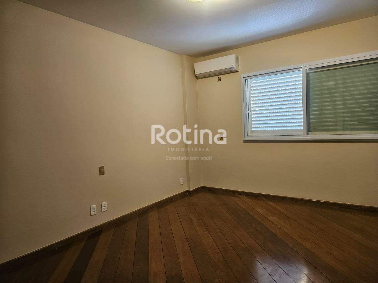 Apartamento para alugar, 4 quartos em Uberlândia no bairro Centro no valor de R$ 4.000,00 - Rotina Imobiliária: 