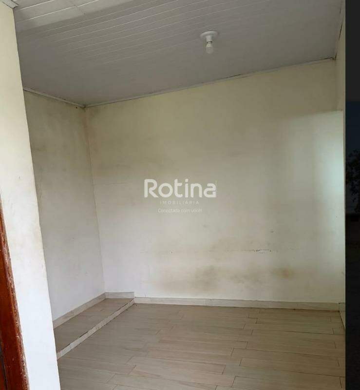 Área para alugar, em Uberlândia no bairro Tibery no valor de R$ 5.000,00 - Rotina Imobiliária: 