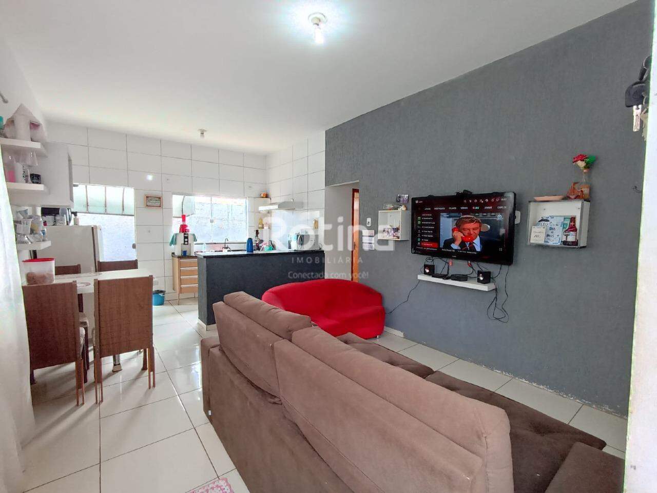 Casa à venda, 3 quartos em Uberlândia no bairro Jardim Europa no valor de R$ 240.000,00 - Rotina Imobiliária: 