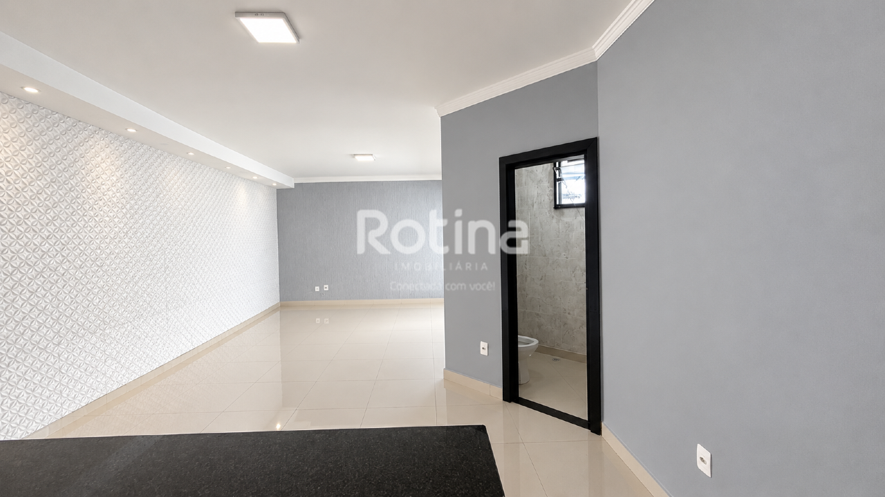 Casa à venda, 3 quartos em Uberlândia no bairro Novo Mundo no valor de R$ 1.050.000,00 - Rotina Imobiliária: 