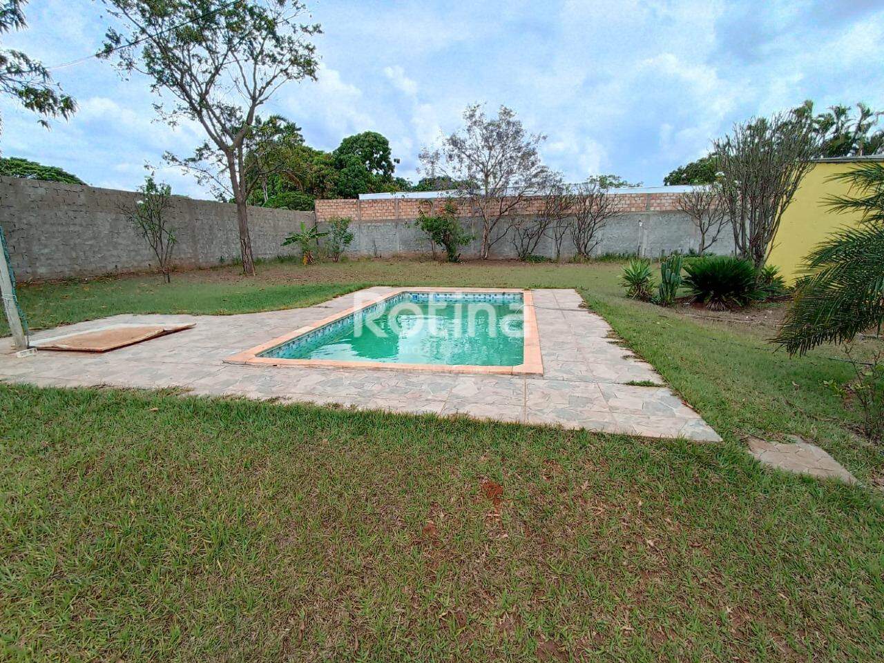 Chacara à venda, 4 quartos em Uberlândia no bairro Panorama no valor de R$ 1.700.000,00 - Rotina Imobiliária: 