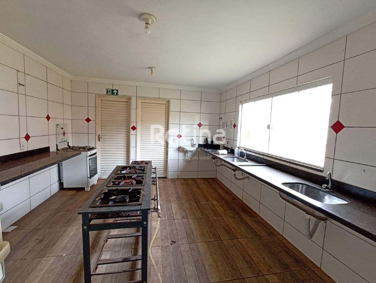 Chacara à venda, 4 quartos em Uberlândia no bairro Panorama no valor de R$ 1.700.000,00 - Rotina Imobiliária: 