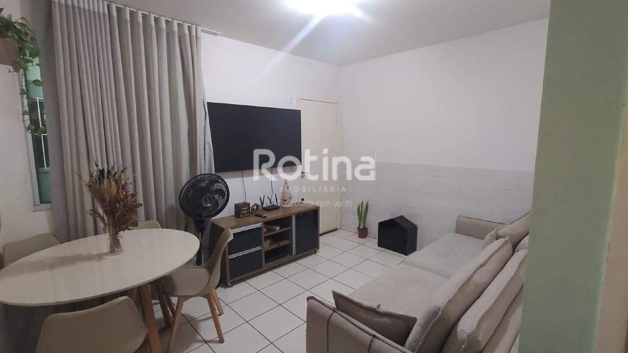 Apartamento à venda, 2 quartos em Uberlândia no bairro Shopping Park no valor de R$ 160.000,00 - Rotina Imobiliária: 