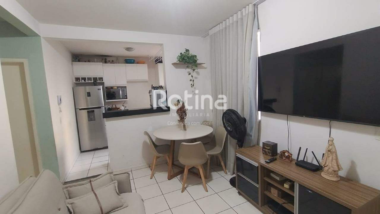Apartamento à venda, 2 quartos em Uberlândia no bairro Shopping Park no valor de R$ 160.000,00 - Rotina Imobiliária: 