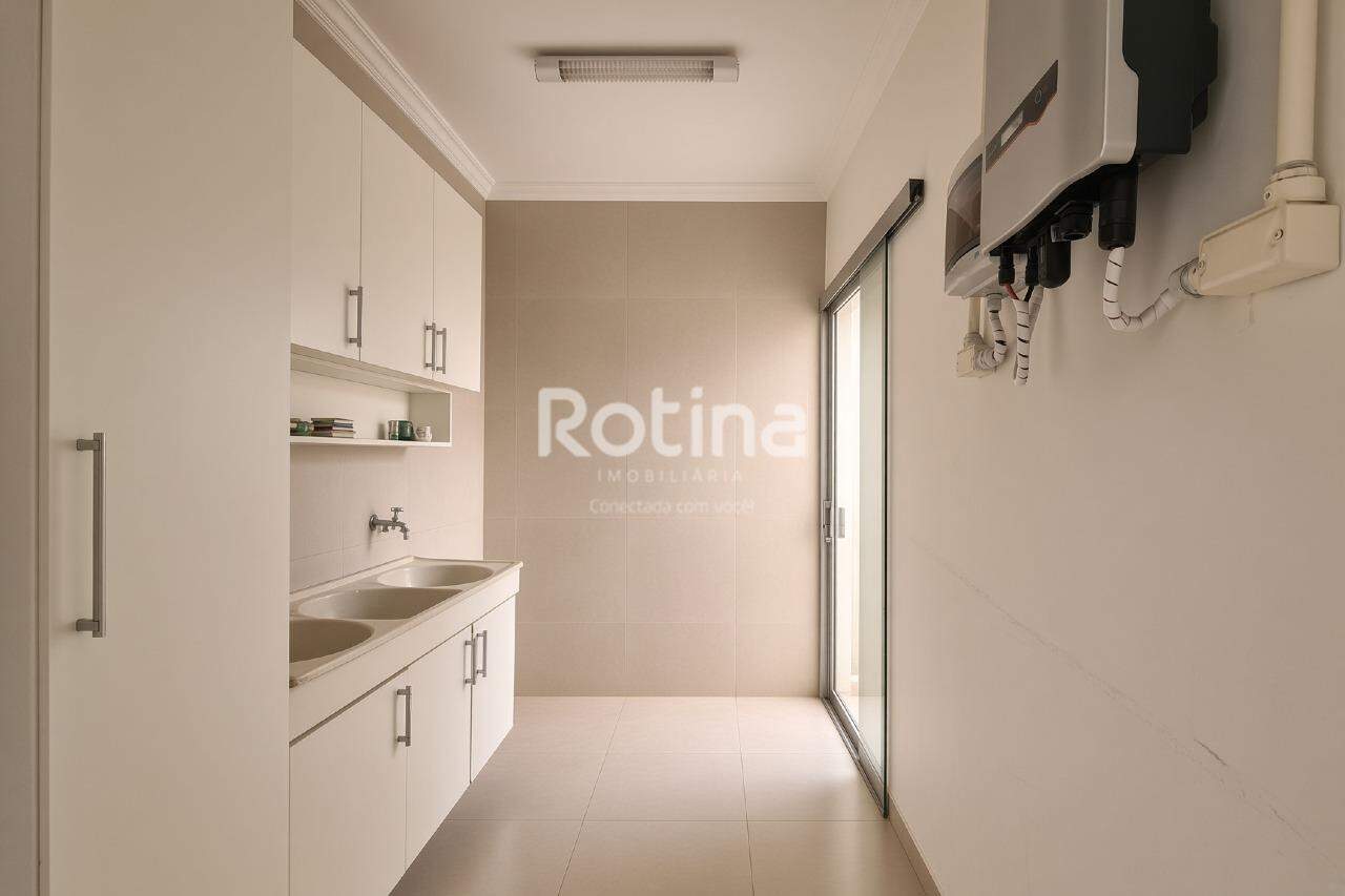 Casa à venda, 4 quartos em Uberlândia no bairro Santa Rosa no valor de R$ 790.000,00 - Rotina Imobiliária: 