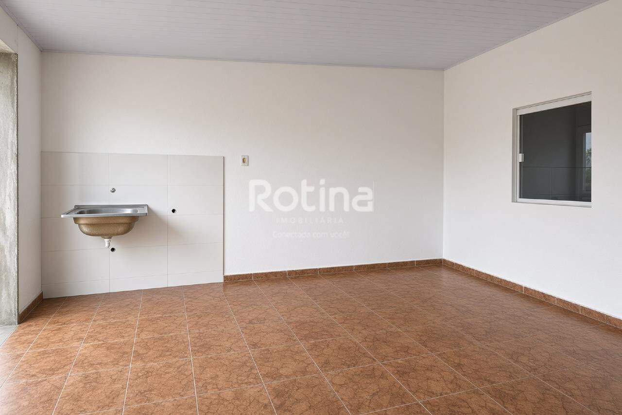 Casa à venda, 3 quartos em Uberlândia no bairro São Jorge no valor de R$ 350.000,00 - Rotina Imobiliária: 