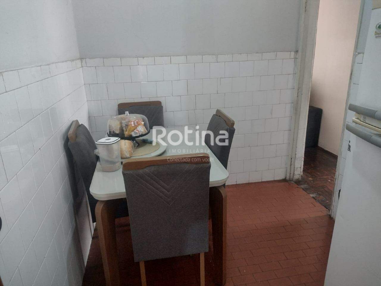 Casa à venda, 2 quartos em Uberlândia no bairro Nossa Senhora Aparecida no valor de R$ 410.000,00 - Rotina Imobiliária: 