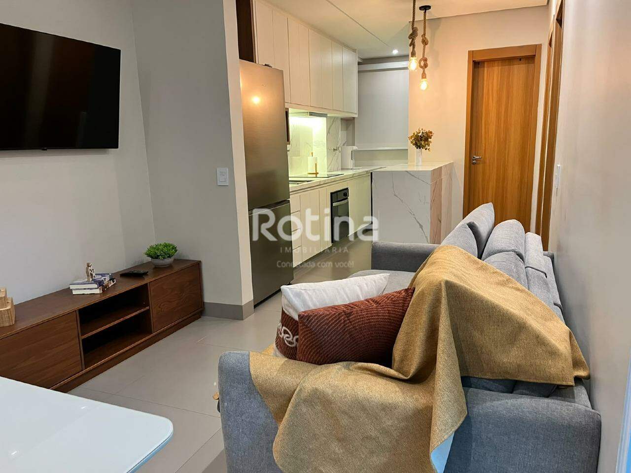 Apartamento à venda, 2 quartos em Uberlândia no bairro Martins no valor de R$ 290.000,00 - Rotina Imobiliária: 