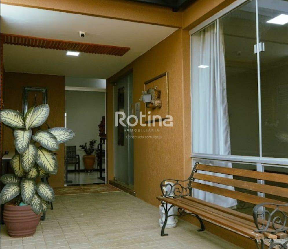 Sala para alugar, em Uberlândia no bairro Nossa Senhora Aparecida no valor de R$ 1.740,00 - Rotina Imobiliária: 