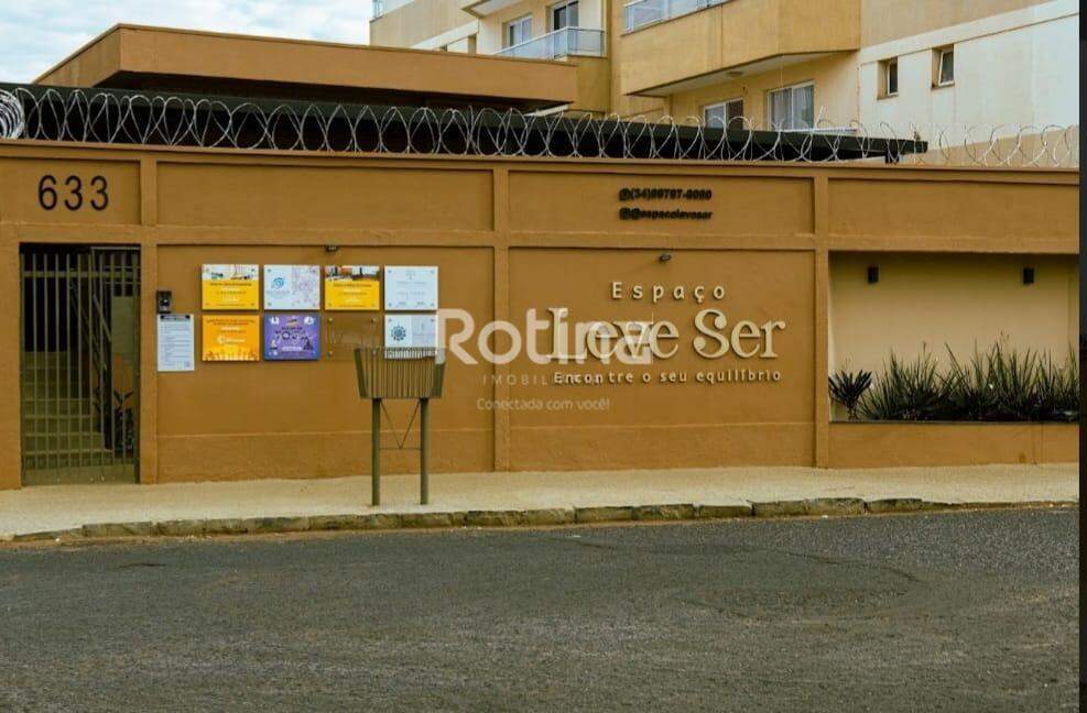 Sala para alugar, em Uberlândia no bairro Nossa Senhora Aparecida no valor de R$ 1.740,00 - Rotina Imobiliária: 