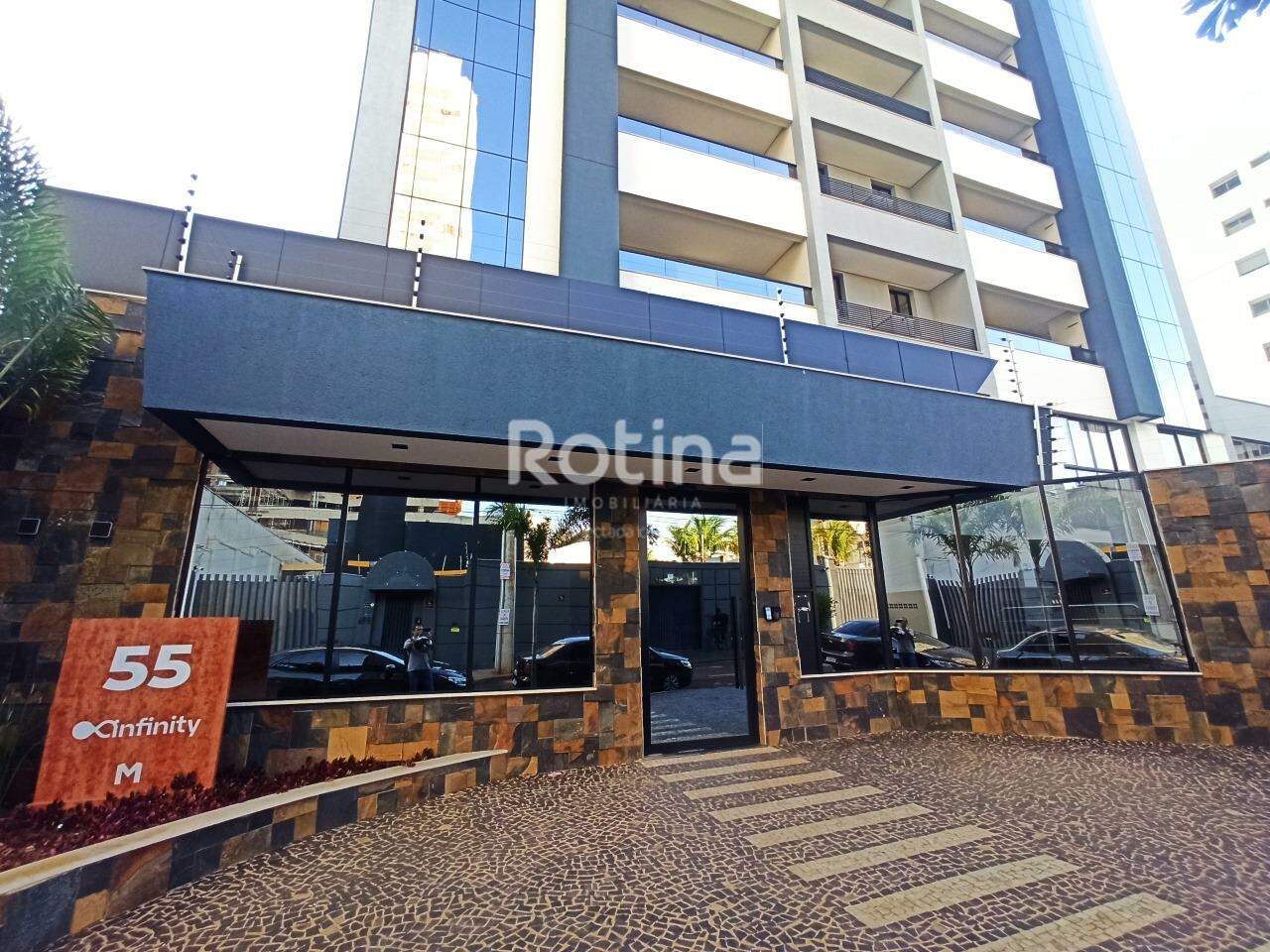Apartamento para alugar, 2 quartos em Uberlândia no bairro Patrimônio no valor de R$ 4.000,00 - Rotina Imobiliária: 