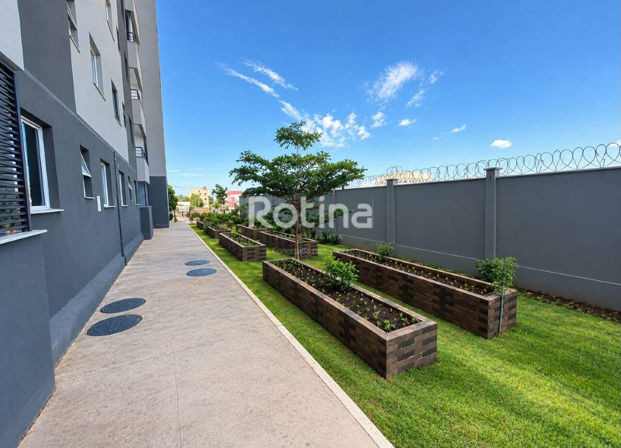 Apartamento para alugar, 2 quartos em Uberlândia no bairro Martins no valor de R$ 2.800,00 - Rotina Imobiliária: 