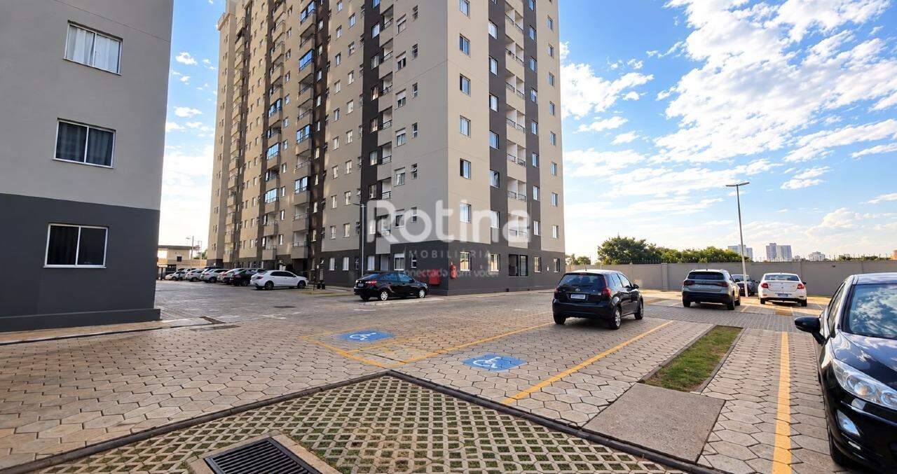 Apartamento para alugar, 2 quartos em Uberlândia no bairro Martins no valor de R$ 2.800,00 - Rotina Imobiliária: 