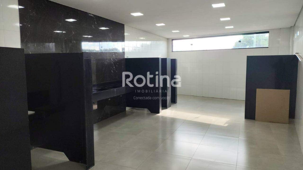 Loja para alugar, em Uberlândia no bairro Monte Hebron no valor de R$ 3.600,00 - Rotina Imobiliária: 