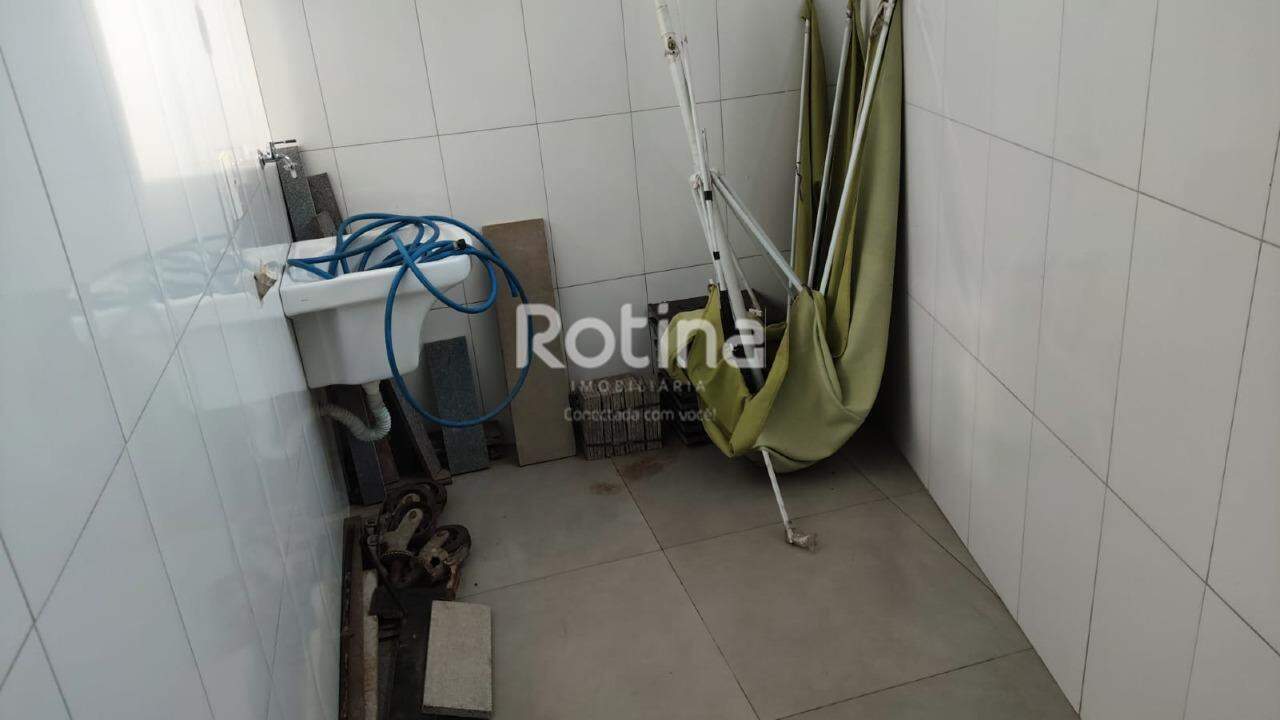 Loja para alugar, em Uberlândia no bairro Chácaras Rancho Alegre no valor de R$ 4.500,00 - Rotina Imobiliária: 