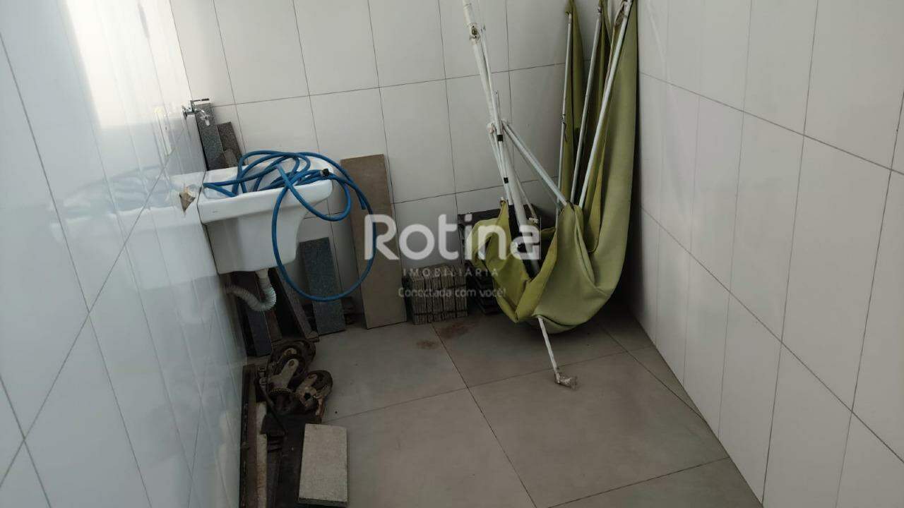Loja para alugar, em Uberlândia no bairro Chácaras Rancho Alegre no valor de R$ 4.500,00 - Rotina Imobiliária: 