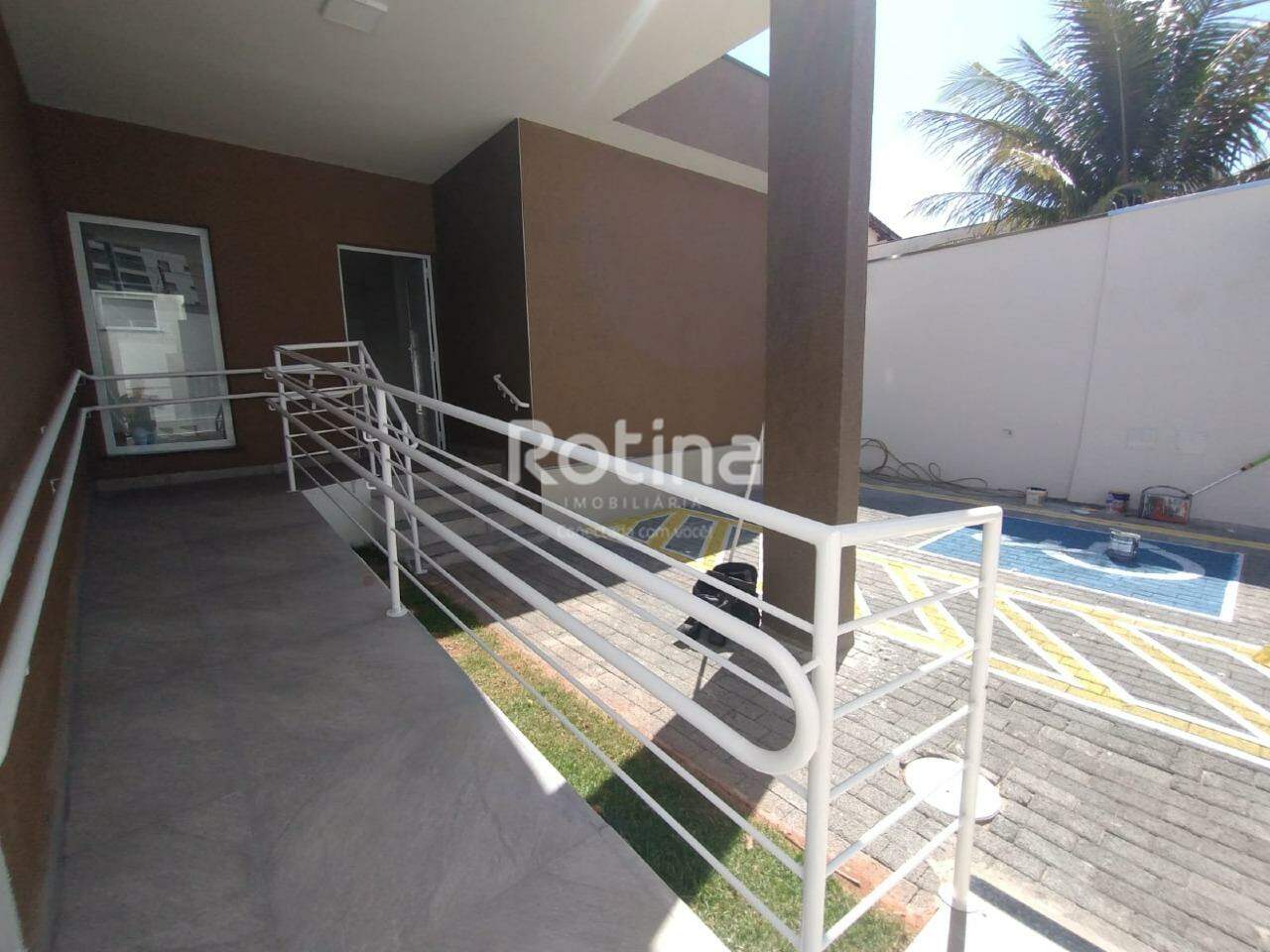 Casa Comercial para alugar, em Uberlândia no bairro Osvaldo Rezende no valor de R$ 10.000,00 - Rotina Imobiliária: 