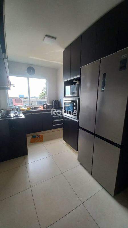 Apartamento à venda, 2 quartos em Uberlândia no bairro Residencial Viviane no valor de R$ 350.000,00 - Rotina Imobiliária: 
