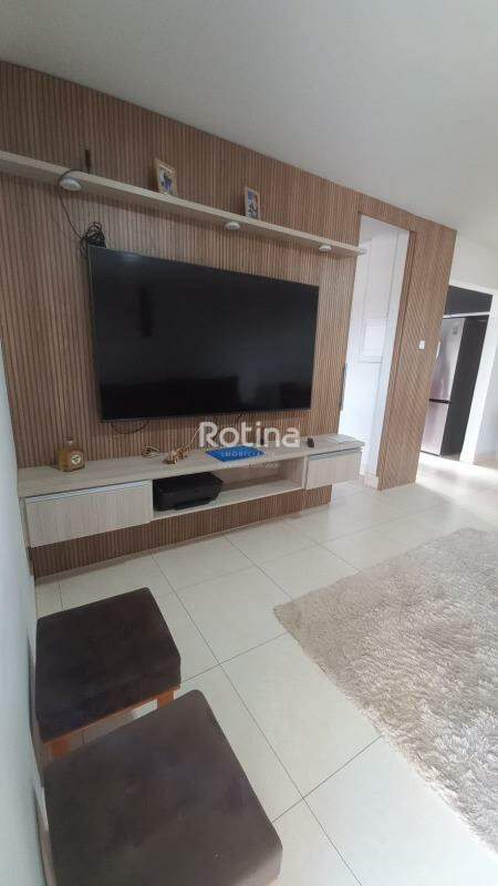 Apartamento à venda, 2 quartos em Uberlândia no bairro Residencial Viviane no valor de R$ 350.000,00 - Rotina Imobiliária: 