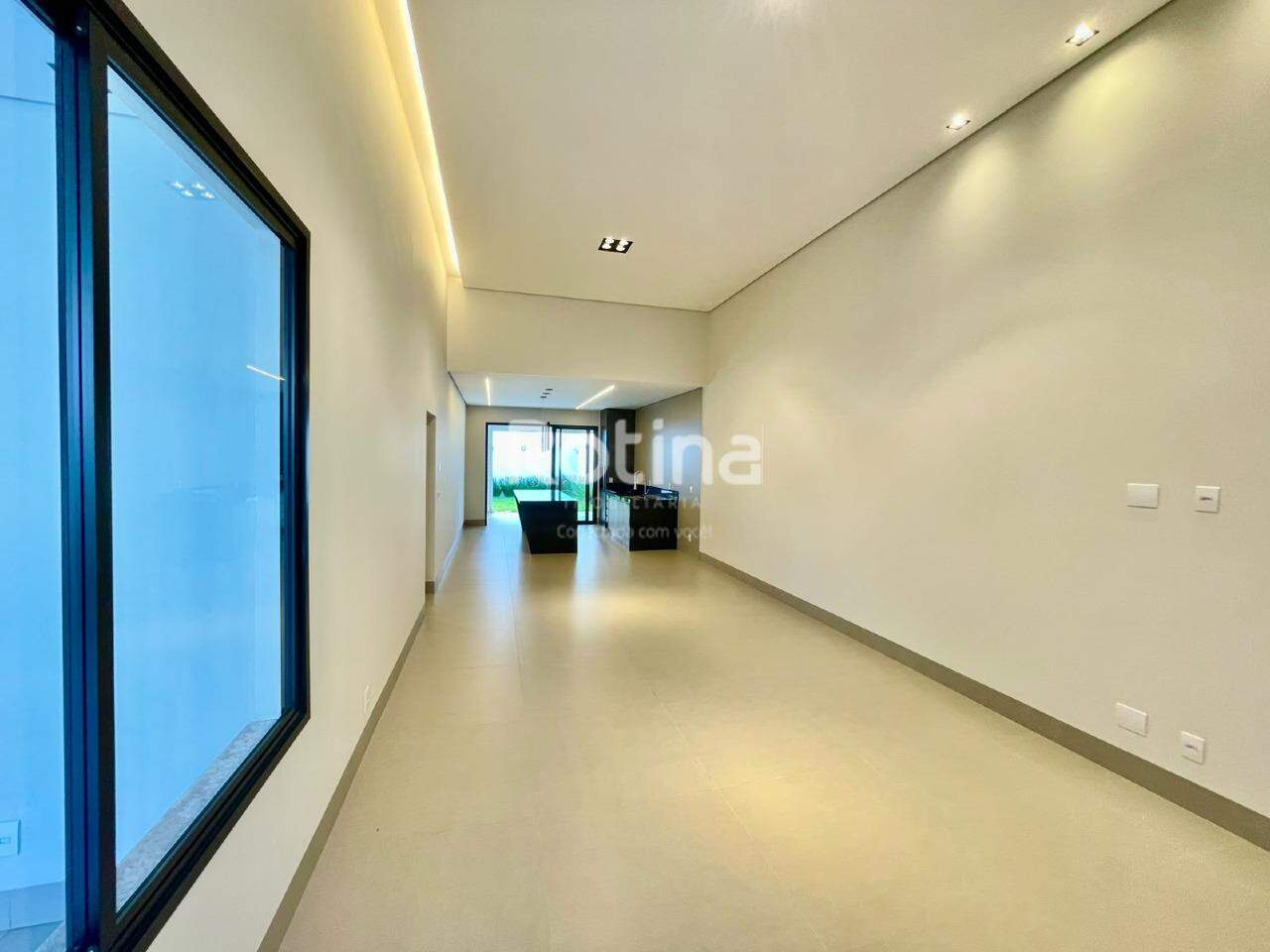 Casa à venda, 3 quartos em Uberlândia no bairro Novo Mundo no valor de R$ 1.490.000,00 - Rotina Imobiliária: 