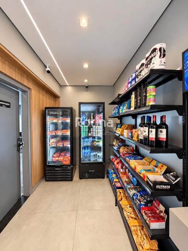 Apartamento para alugar, 1 quarto em Uberlândia no bairro Santa Mônica no valor de R$ 2.900,00 - Rotina Imobiliária: 