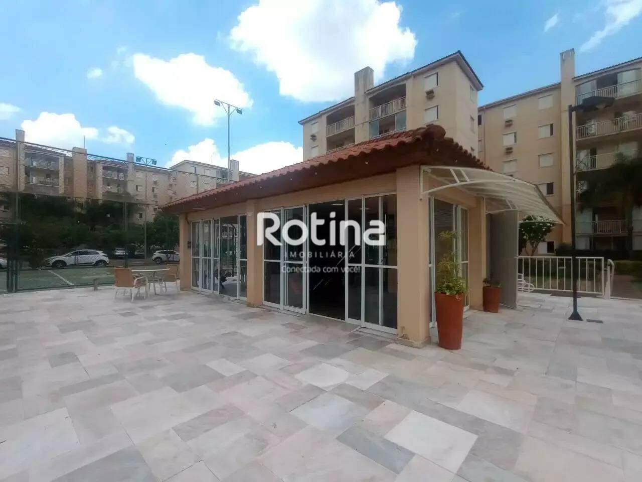 Apartamento à venda, 3 quartos em Uberlândia no bairro Santa Mônica no valor de R$ 400.000,00 - Rotina Imobiliária: 