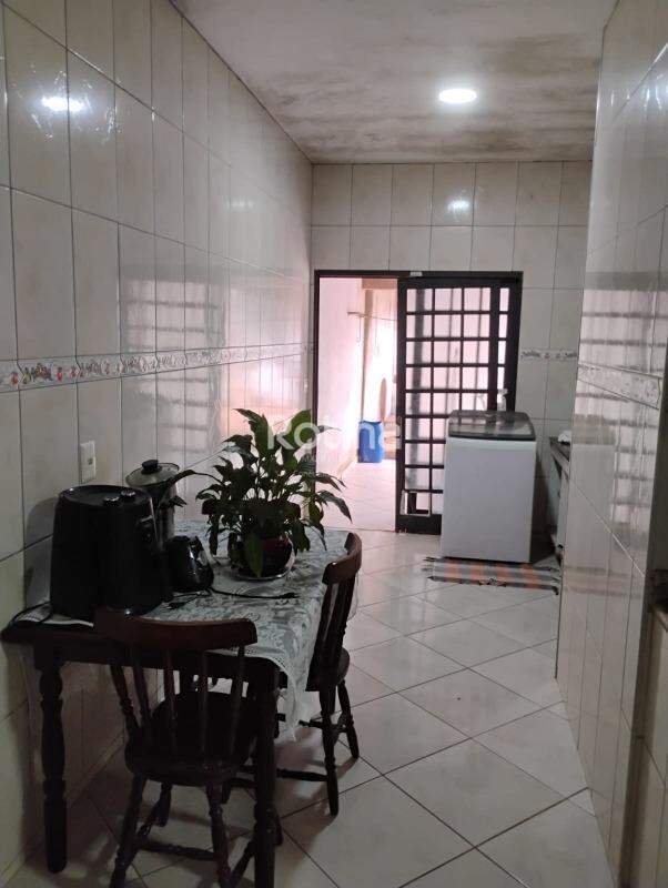 Casa à venda, 3 quartos em Uberlândia no bairro São Jorge no valor de R$ 560.000,00 - Rotina Imobiliária: 