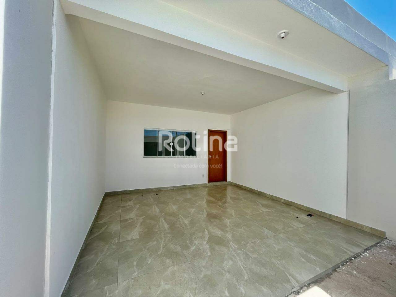 Casa à venda, 3 quartos em Uberlândia no bairro Monte Hebron no valor de R$ 460.000,00 - Rotina Imobiliária: 