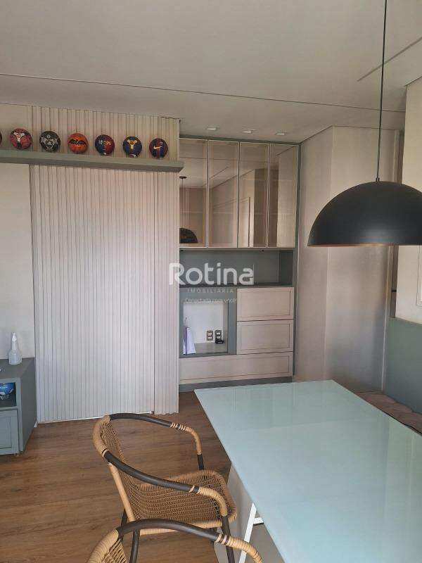 Apartamento à venda, 3 quartos em Uberlândia no bairro Santa Mônica no valor de R$ 465.000,00 - Rotina Imobiliária: 