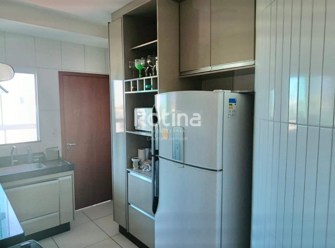Cobertura à venda, 4 quartos em Uberlândia no bairro Brasil no valor de R$ 780.000,00 - Rotina Imobiliária: 