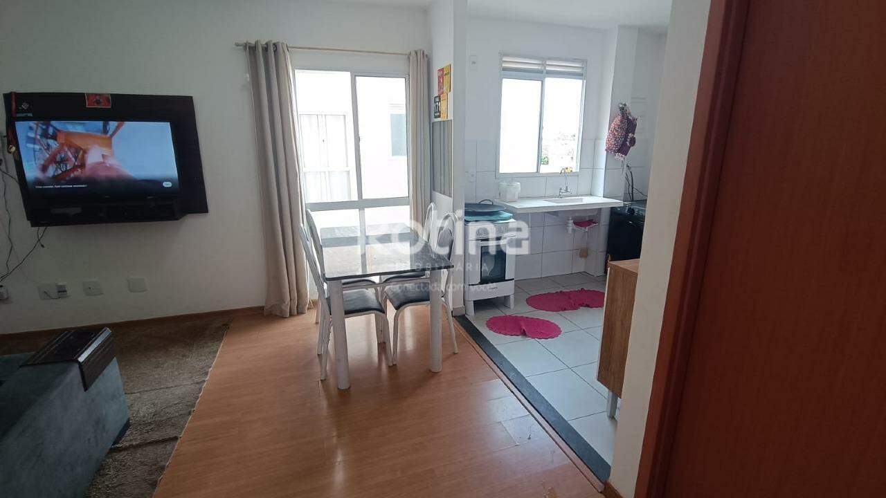 Apartamento à venda, 2 quartos em Uberlândia no bairro Grand Ville no valor de R$ 260.000,00 - Rotina Imobiliária: 