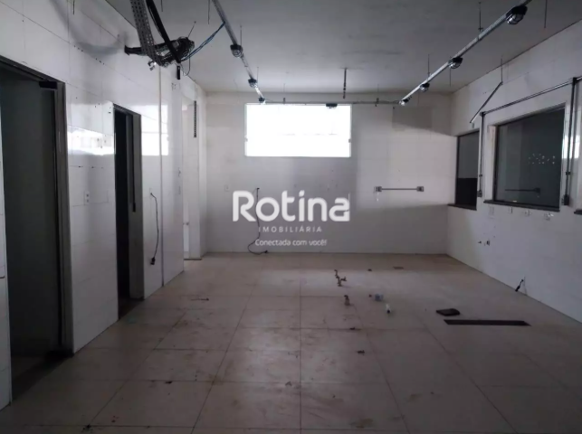 Comercial à venda, em Uberlândia no bairro Centro no valor de R$ 3.600.000,00 - Rotina Imobiliária: 