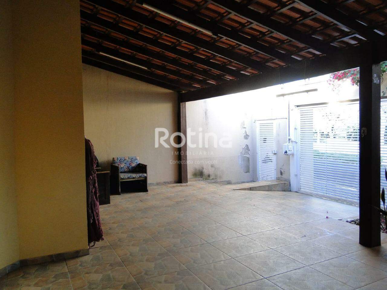 Casa à venda, 3 quartos em Uberlândia no bairro Cidade Jardim no valor de R$ 780.000,00 - Rotina Imobiliária: 