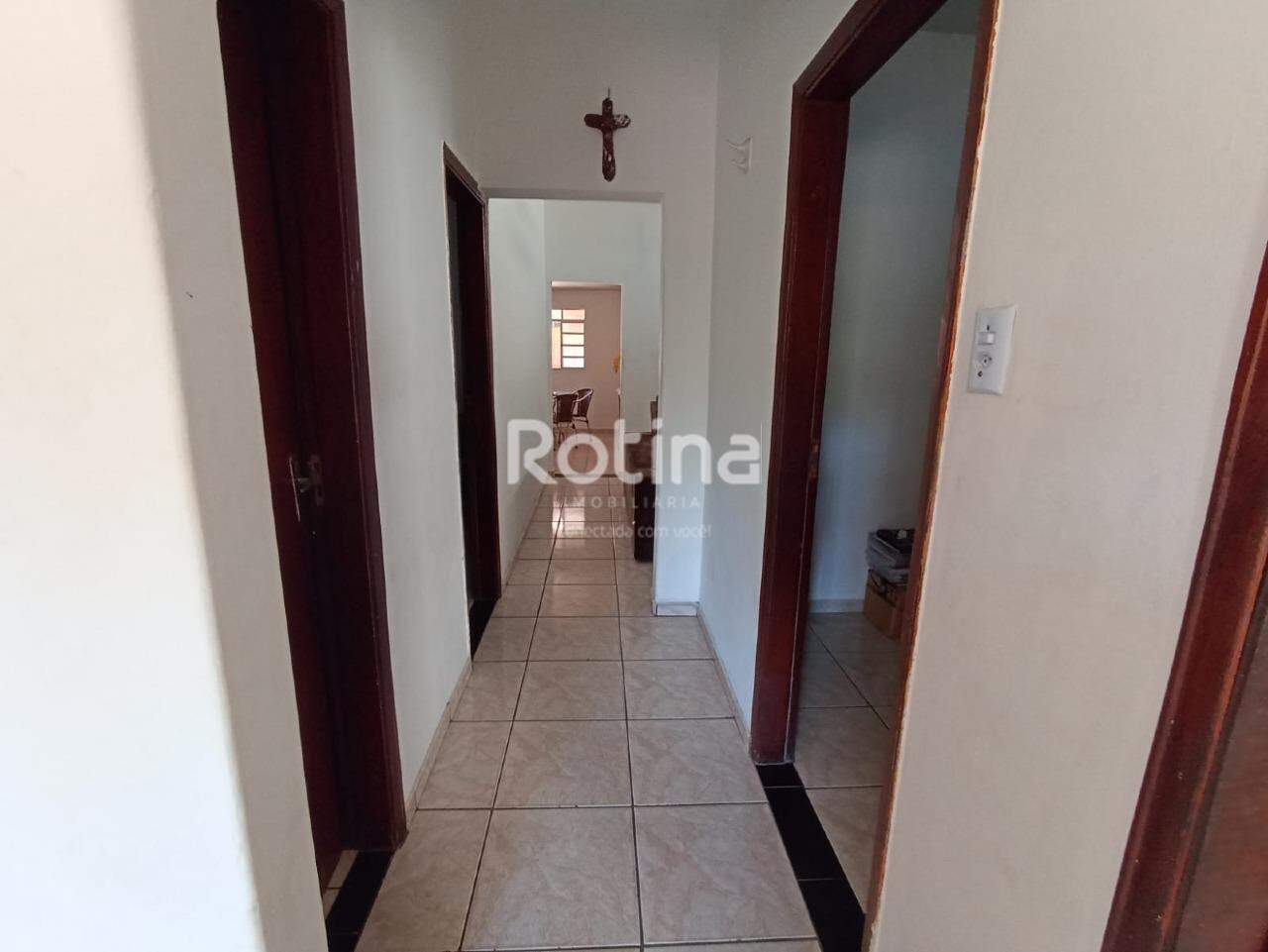 Casa à venda, 8 quartos em Uberlândia no bairro Osvaldo Rezende no valor de R$ 550.000,00 - Rotina Imobiliária: 