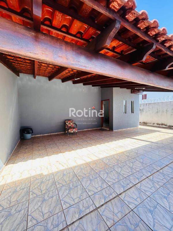 Casa à venda, 3 quartos em Uberlândia no bairro São Jorge no valor de R$ 430.000,00 - Rotina Imobiliária: 