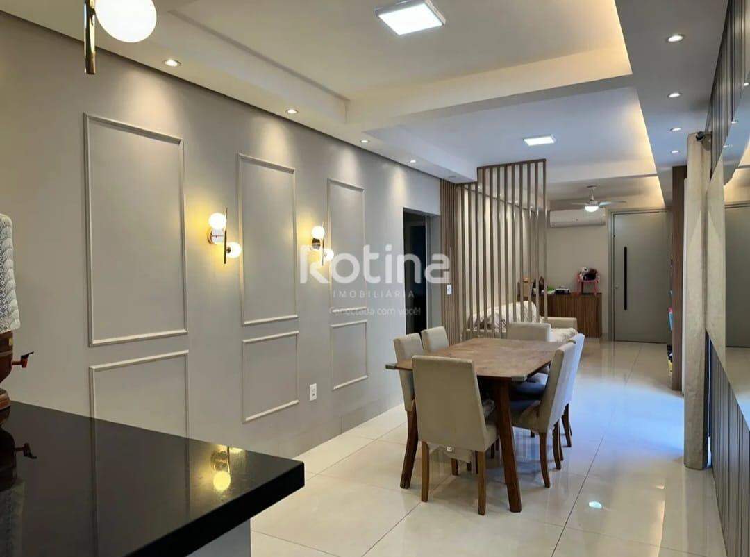 Casa à venda, 3 quartos em Uberlândia no bairro Alto Umuarama no valor de R$ 1.100.000,00 - Rotina Imobiliária: 