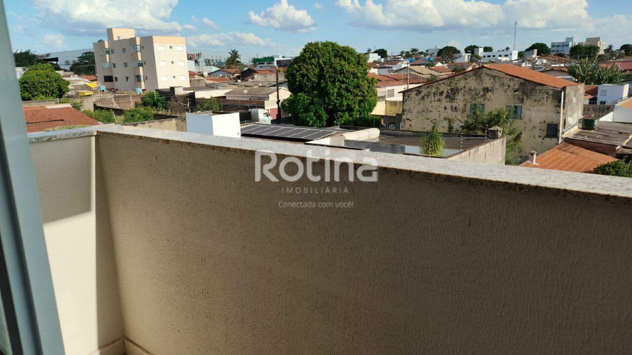Apartamento para alugar, 2 quartos em Uberlândia no bairro Segismundo Pereira no valor de R$ 2.450,00 - Rotina Imobiliária: 