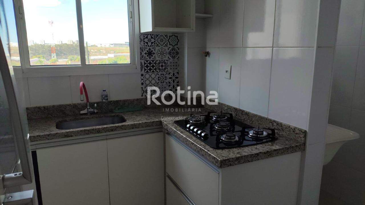 Apartamento para alugar, 2 quartos em Uberlândia no bairro Segismundo Pereira no valor de R$ 2.450,00 - Rotina Imobiliária: 