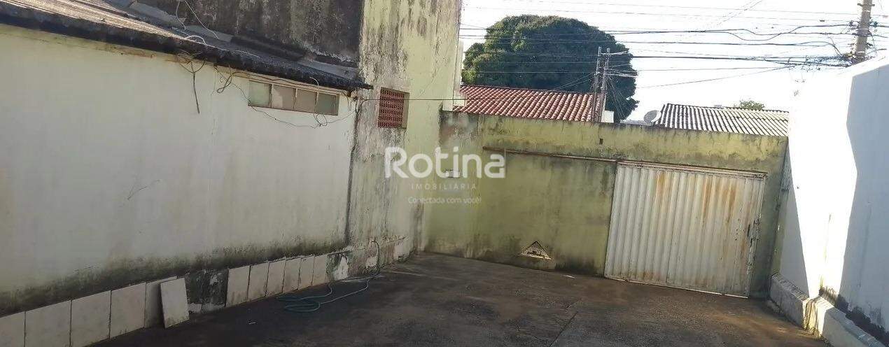 Comercial para alugar, em Uberlândia no bairro Centro no valor de R$ 1.400,00 - Rotina Imobiliária: 