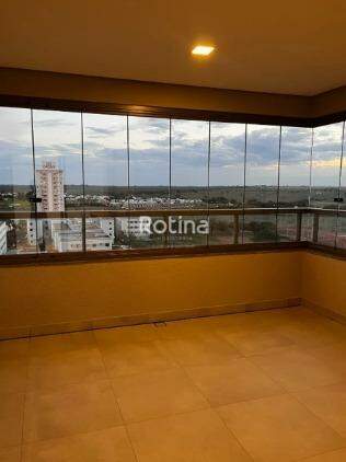 Apartamento para alugar, 3 quartos em Uberlândia no bairro Gávea no valor de R$ 6.400,00 - Rotina Imobiliária: 