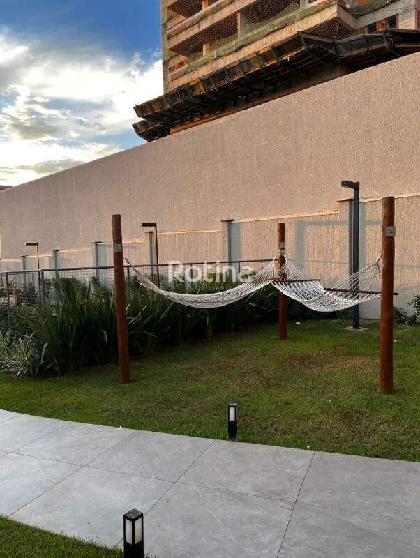Apartamento para alugar, 3 quartos em Uberlândia no bairro Gávea no valor de R$ 6.400,00 - Rotina Imobiliária: 