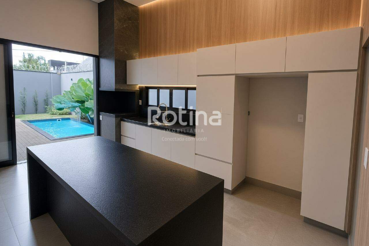 Casa Condomínio Fechado à venda, 3 quartos em Uberlândia no bairro Aclimação no valor de R$ 1.150.000,00 - Rotina Imobiliária: 